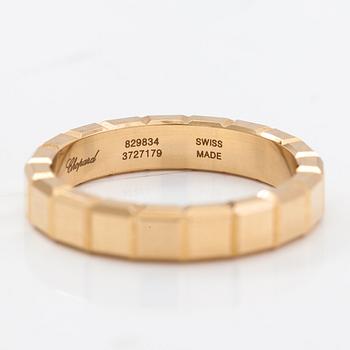 Chopard, ring "Ice cube", 18K guld. Märkt Chopard 829834, 3727179 Swiss made.