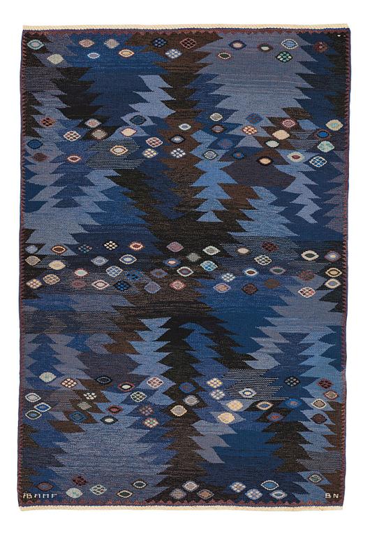 Barbro Nilsson, matto, "Tånga blå", flat weave, ca 226 x 151-154 cm, signed AB MMF BN.