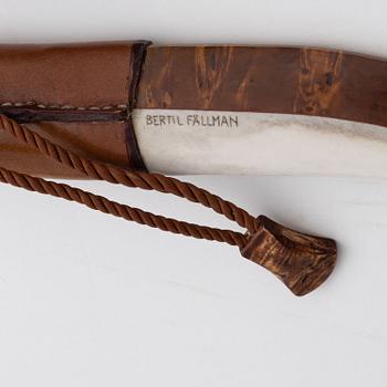 A reindeer horn and birch knife by Bertil Fällman, signed.