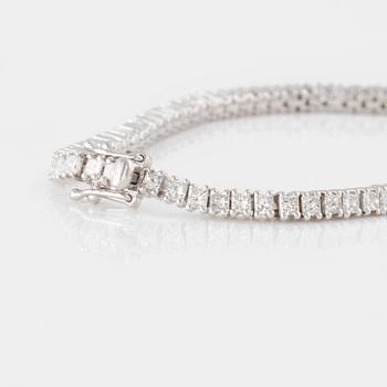ARMBAND, sk tennisarmband, med prinsesslipade diamanter, ca 3.30 ct.