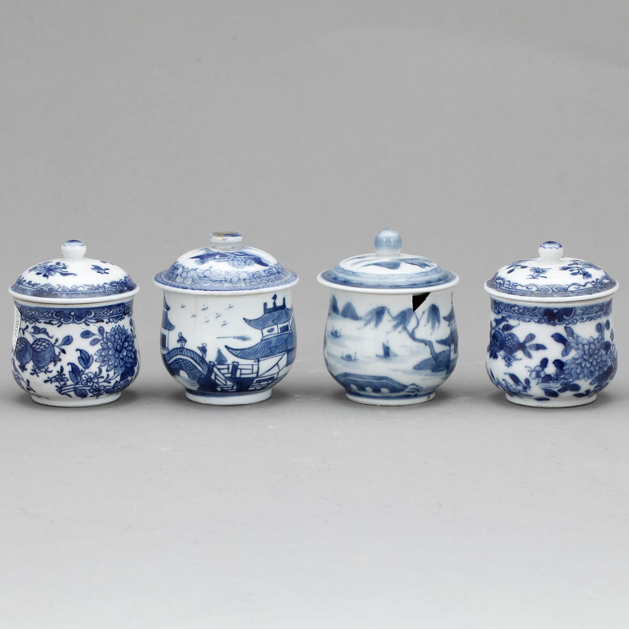 CREMEKOPPAR, 4 st, porslin, Kina, porslin, Kina, 1700-/1800-tal.