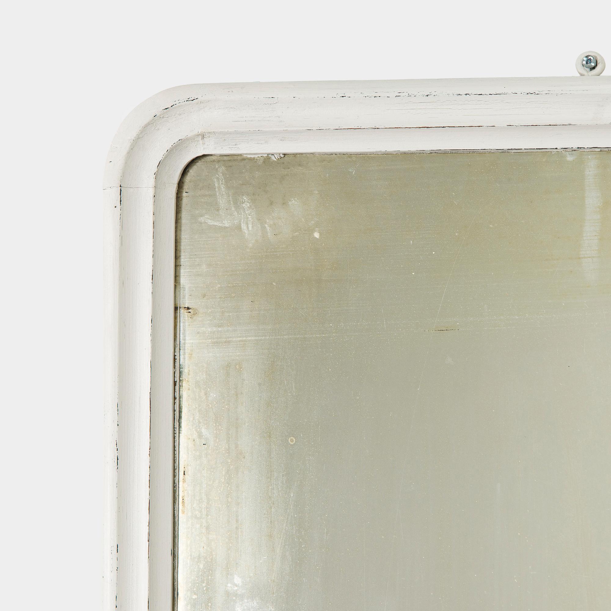 A mirror from circa 1900.