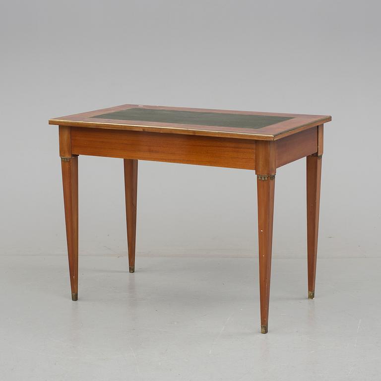 SKRIVBORD, sengustaviansk stil, 1900-talets början.
