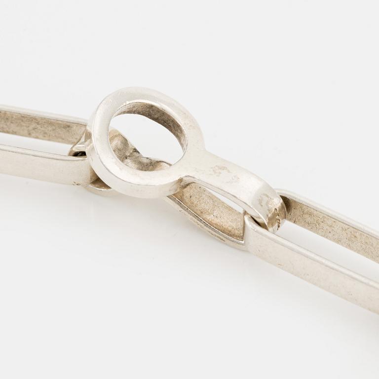 Karl-Ingemar Johansson, a silver necklace, Gothenburg 1970.