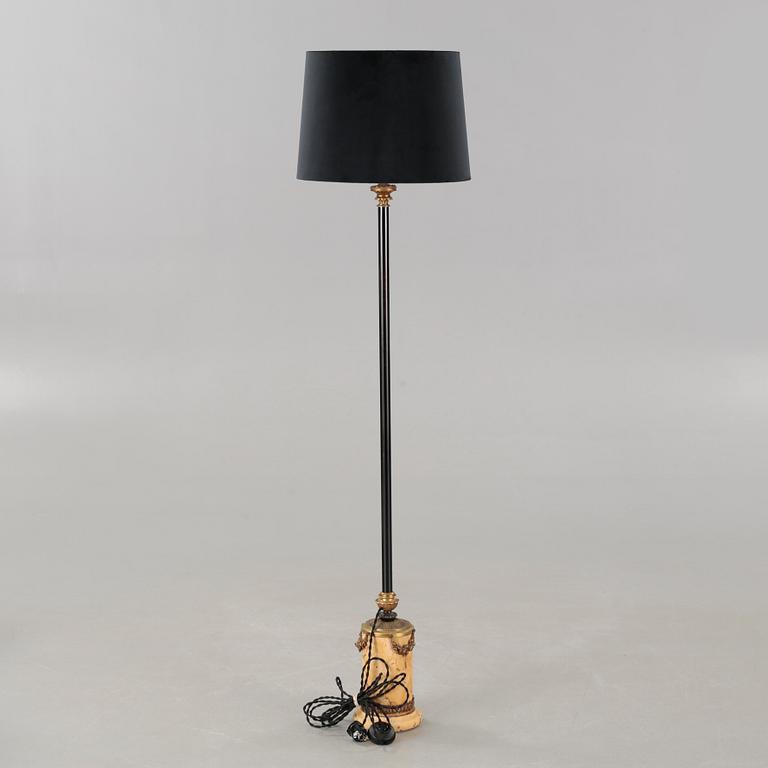 A floor lamp, made in the first half of the 20th century.