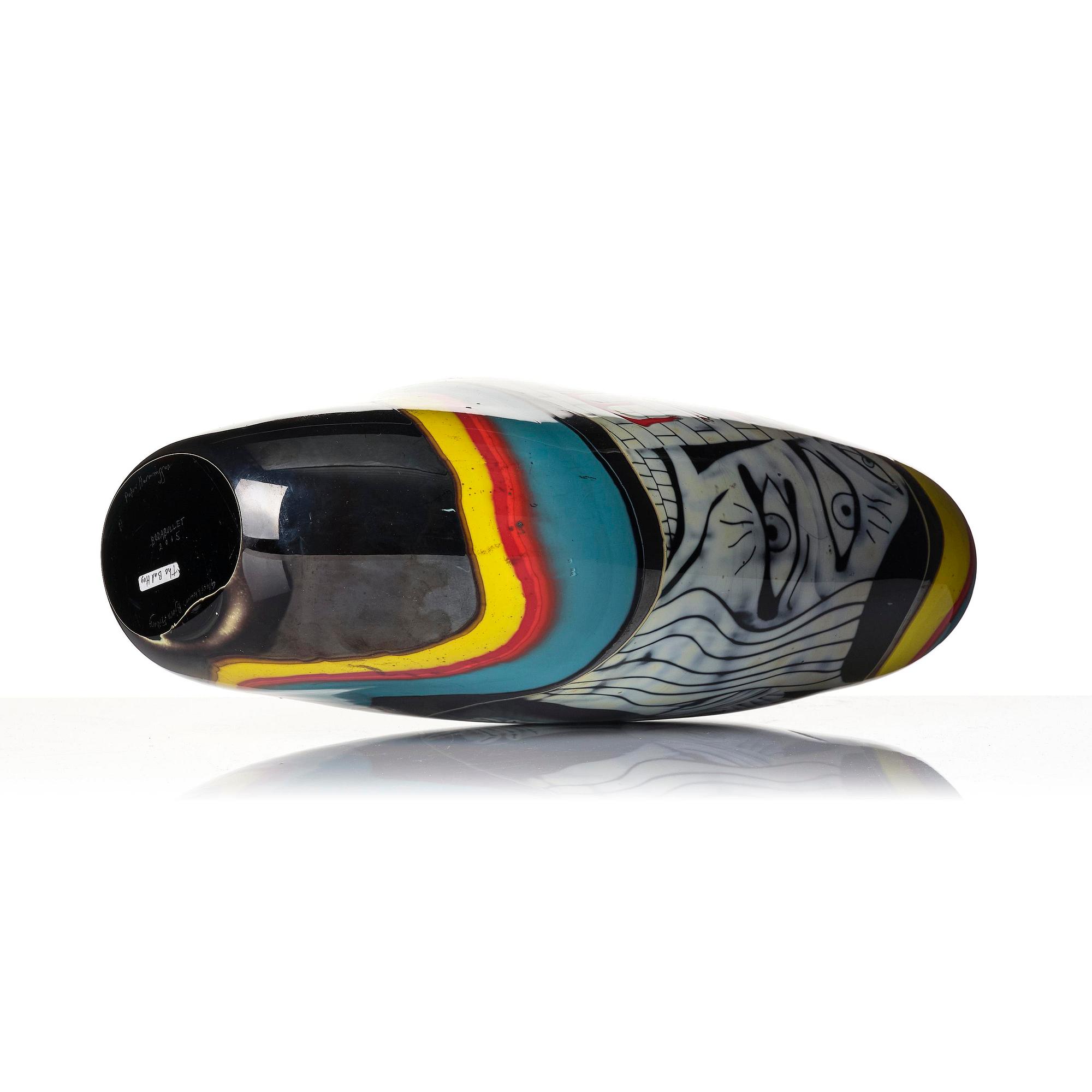 Peter Hermansson, "The Bad Hug", a unique glass vase in graal technique, BODABULLET, 2015.