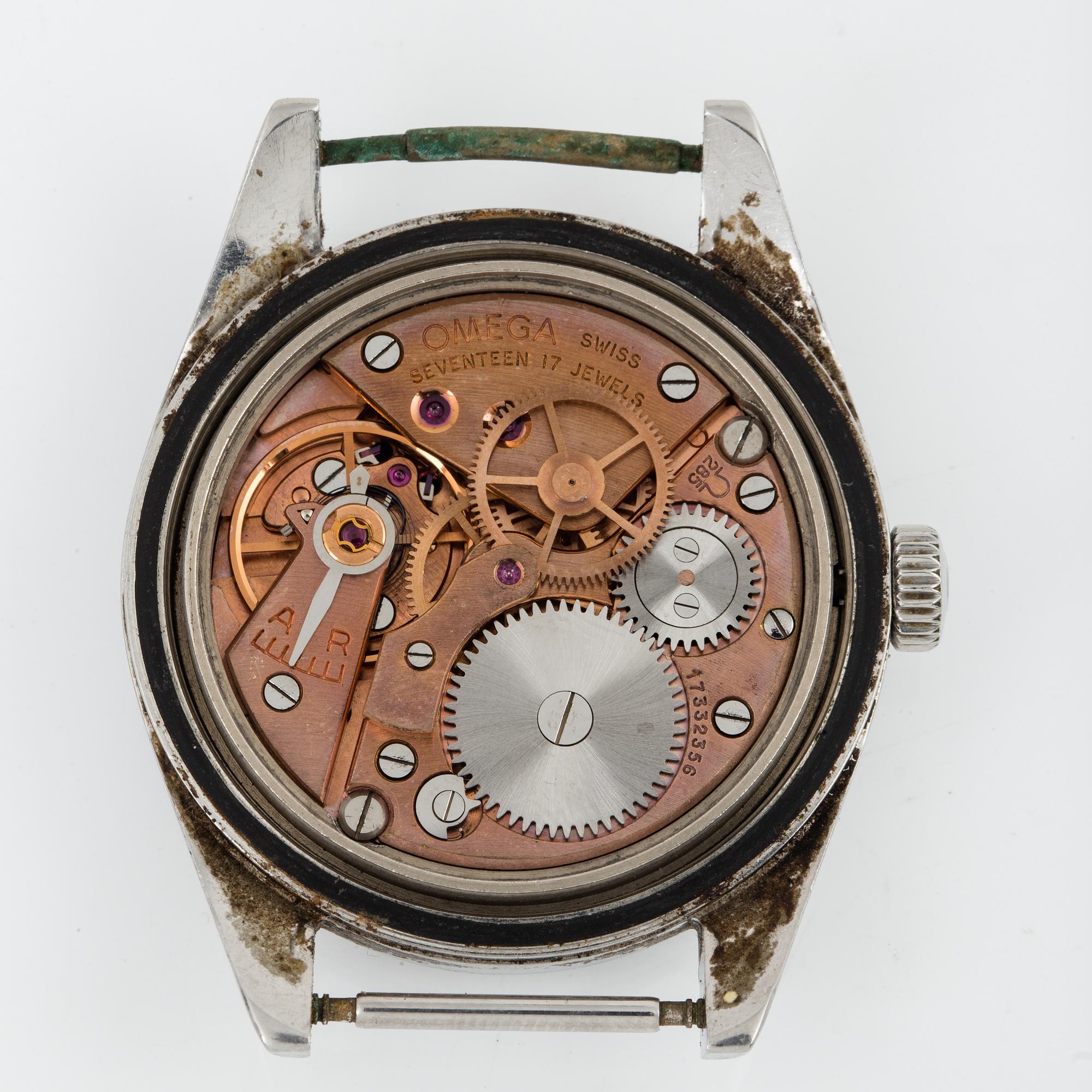 OMEGA, Railmaster, "Broad Arrow hands", "Naiad crown".