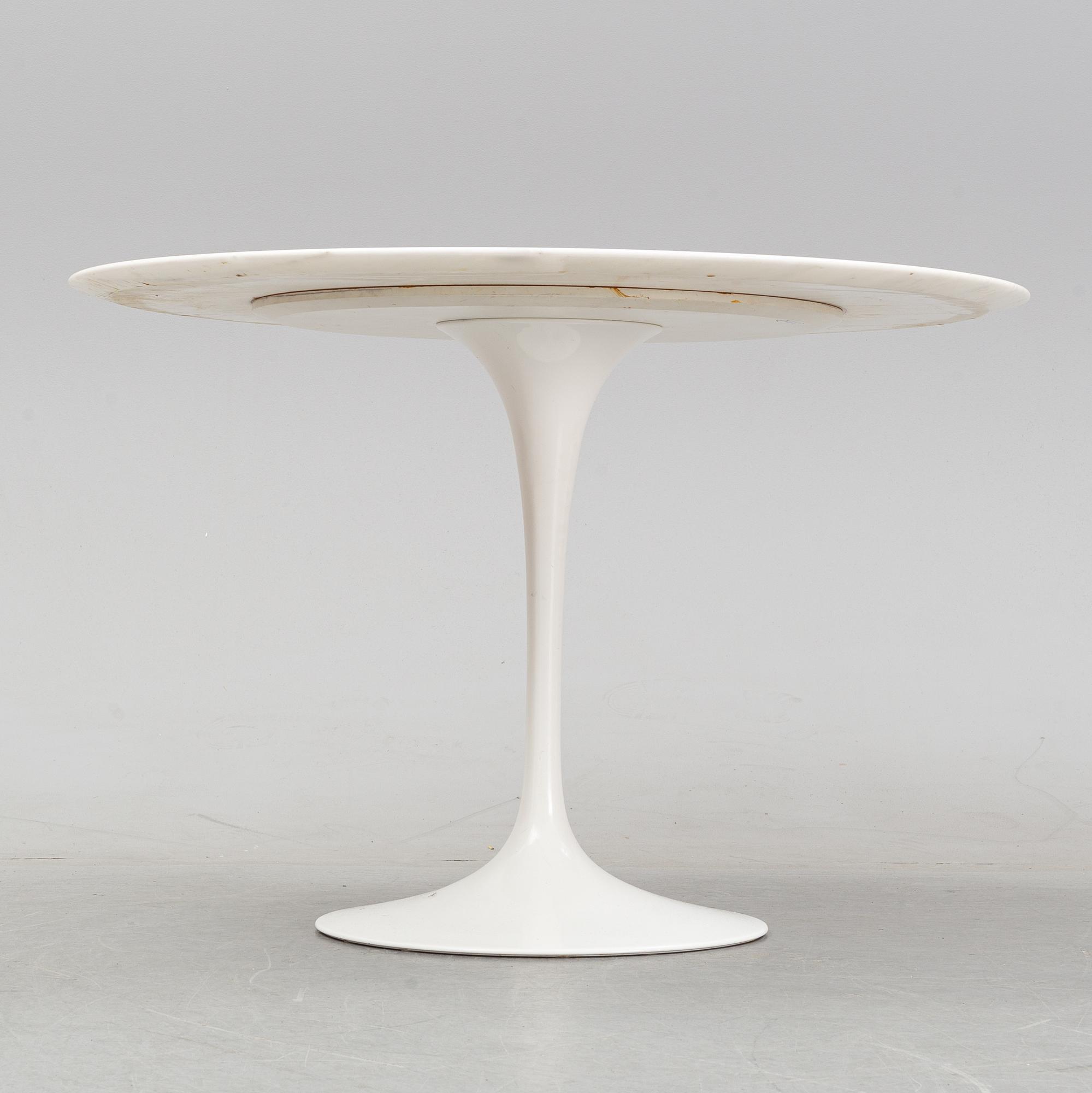 Eero Saarinen, matbord, "Tulip", Knoll International.