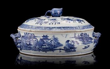 TERRIN SAMT LOCK, porslin, Qianlong, Kina, 1700-talets slut.