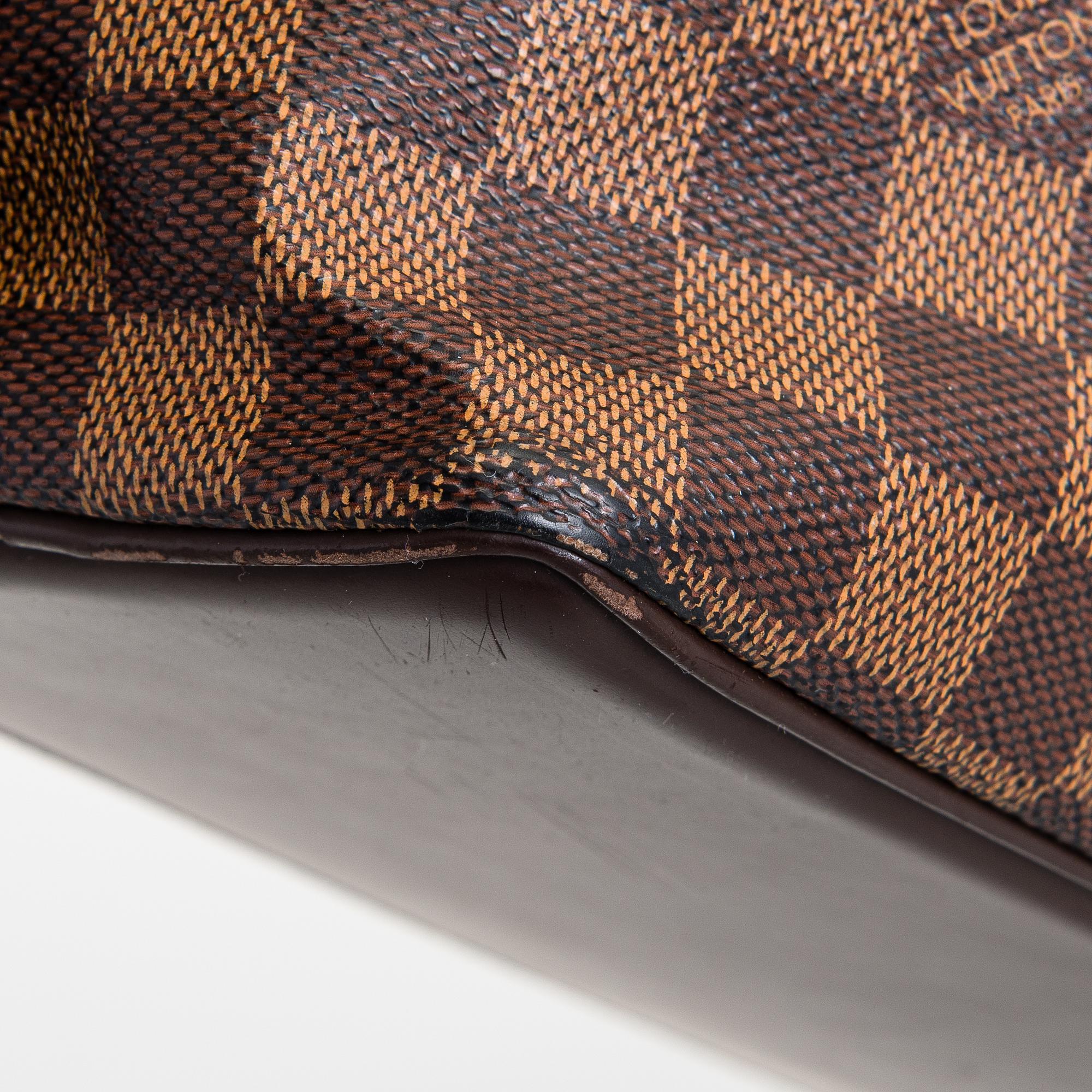 Louis Vuitton, A Damier Ebene 'Chelsea' Bag.