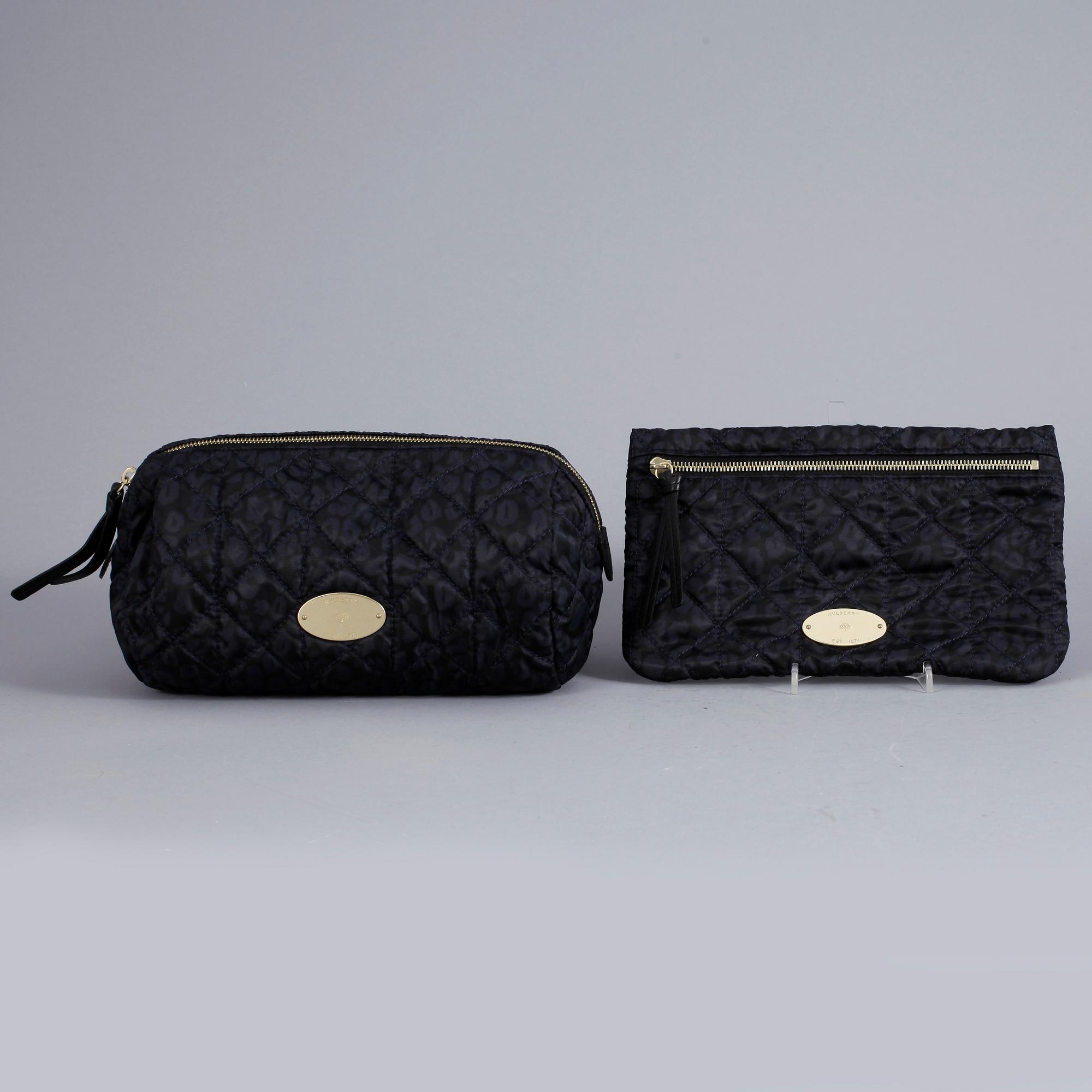 A toilet- and a make-up bag by Mulberry, "Rosie".