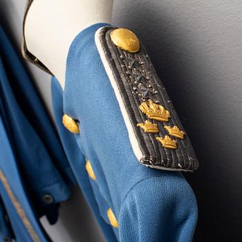 UNIFORM, svensk, m/1895 för officer vid Livregementets dragoner.