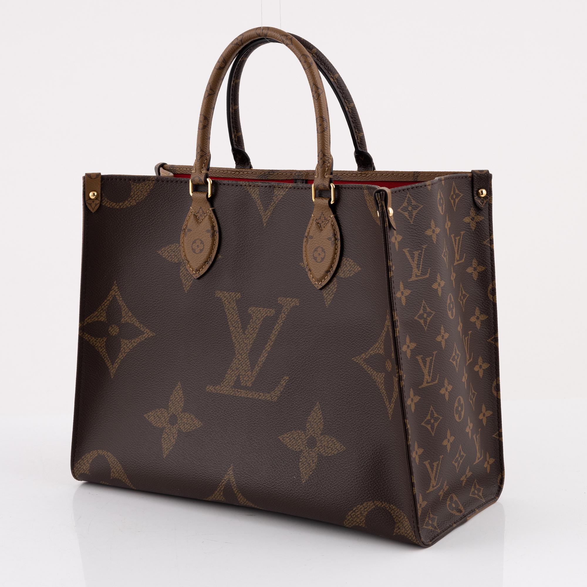 Louis Vuitton, "Onthego MM", 2019.