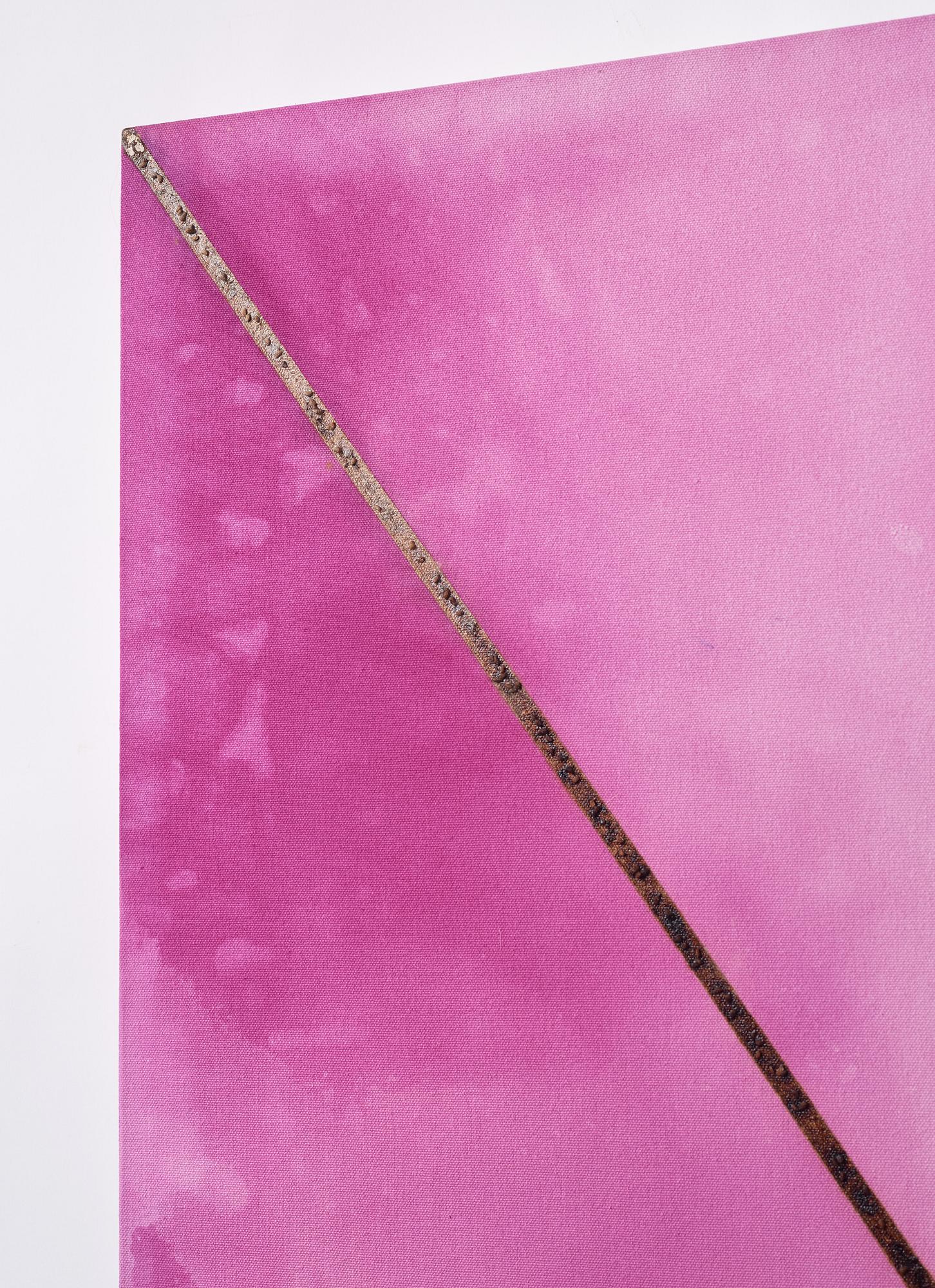 Patrick Hill, utförd 2007. Blyerts, gesso, svarta vinbär, lack på duk.