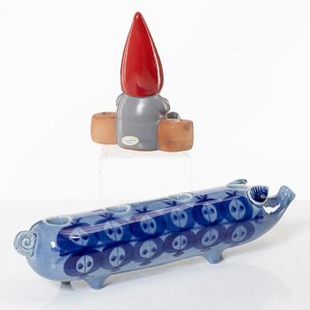 Lisa Larson, adventsljusstake samt ljusstake, stengods, Gustavsberg.