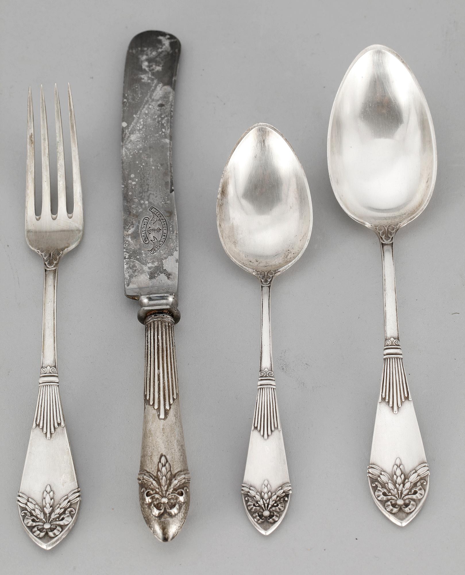 BESTICK, 4 st, silver CG Hallberg Stockholm 1901. Tot vikt ca 180 gram.