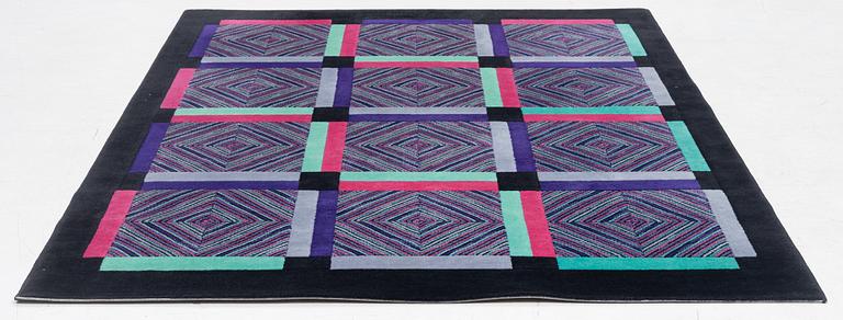 Rug, Missoni, approx. 238 x 165 cm.