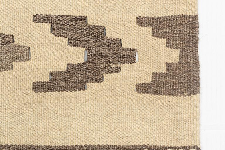 A carpet, persisk kilim, ca 260 x 184 cm.