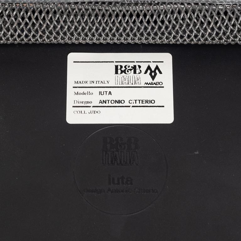 Antonio Citterio, chair, "Iuta", B&B Italia.