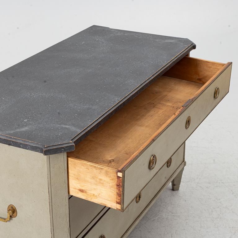 Chest of drawers, Gustavian style, 19th century.