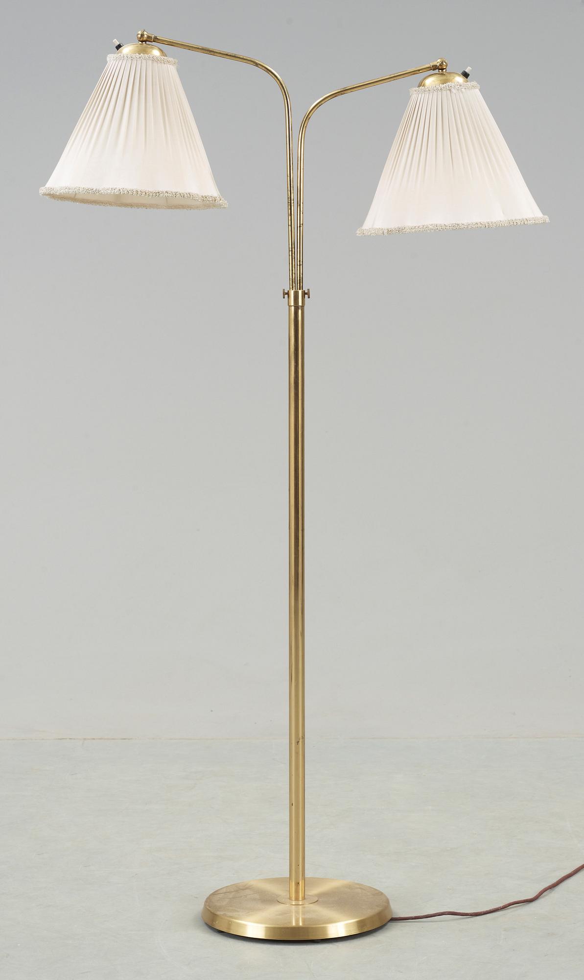 GOLVLAMPA, 1900-talets andra hälft.