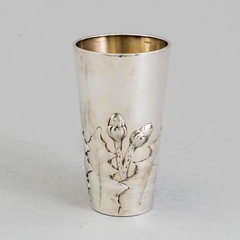 S & M BENZEN, bägare, silver, jugend, Köpenhamn 1905.