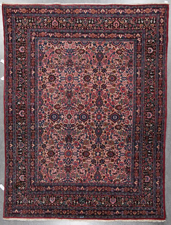 MATTA, sannolikt Kirman, ca 302x235 cm.