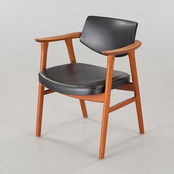 An armchair, model 53, designed by Erik Kirkegaard for Høng Stolefabrik, 20th century.