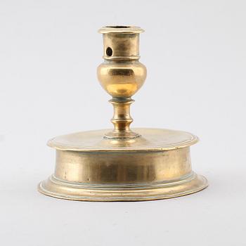 LJUSSTAKE, mässing, barock, 1600-/1700-tal.