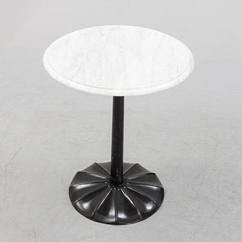 Trädgårdsstolar, 4 st, "Classic nr 2", samt bord "Uppsala", Byarums Bruk, Vaggeryd.