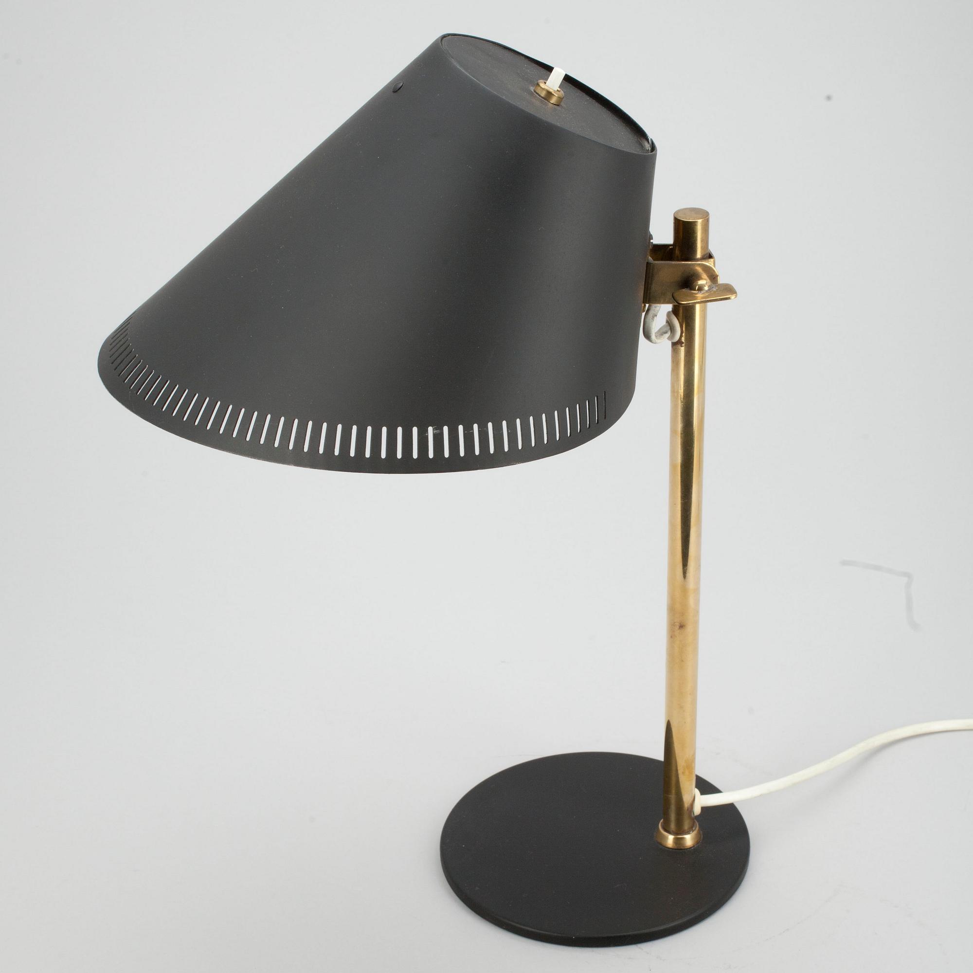 BORDSLAMPA, modell 9227, Paavo Tynell, Idman, 1900-talets mitt.