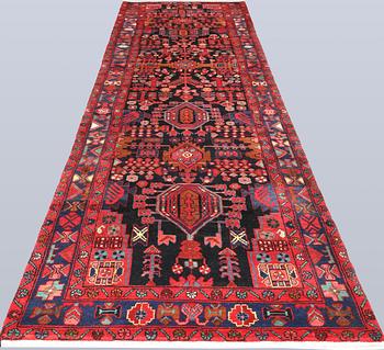 Gallerimatta, Hamadan, ca 510 x 123 cm.