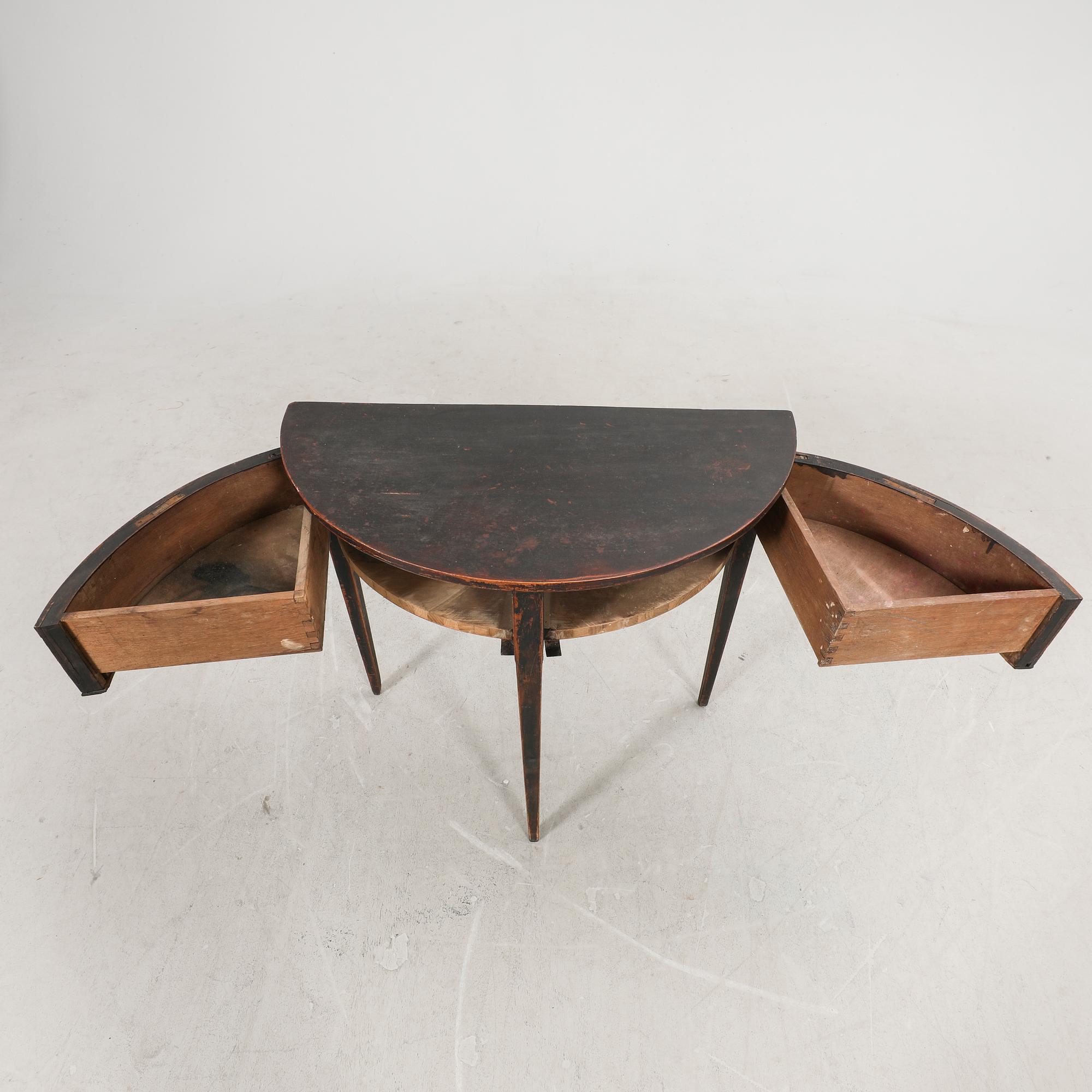 Konsolbord/sideboard Louis XVI 1800-tal.