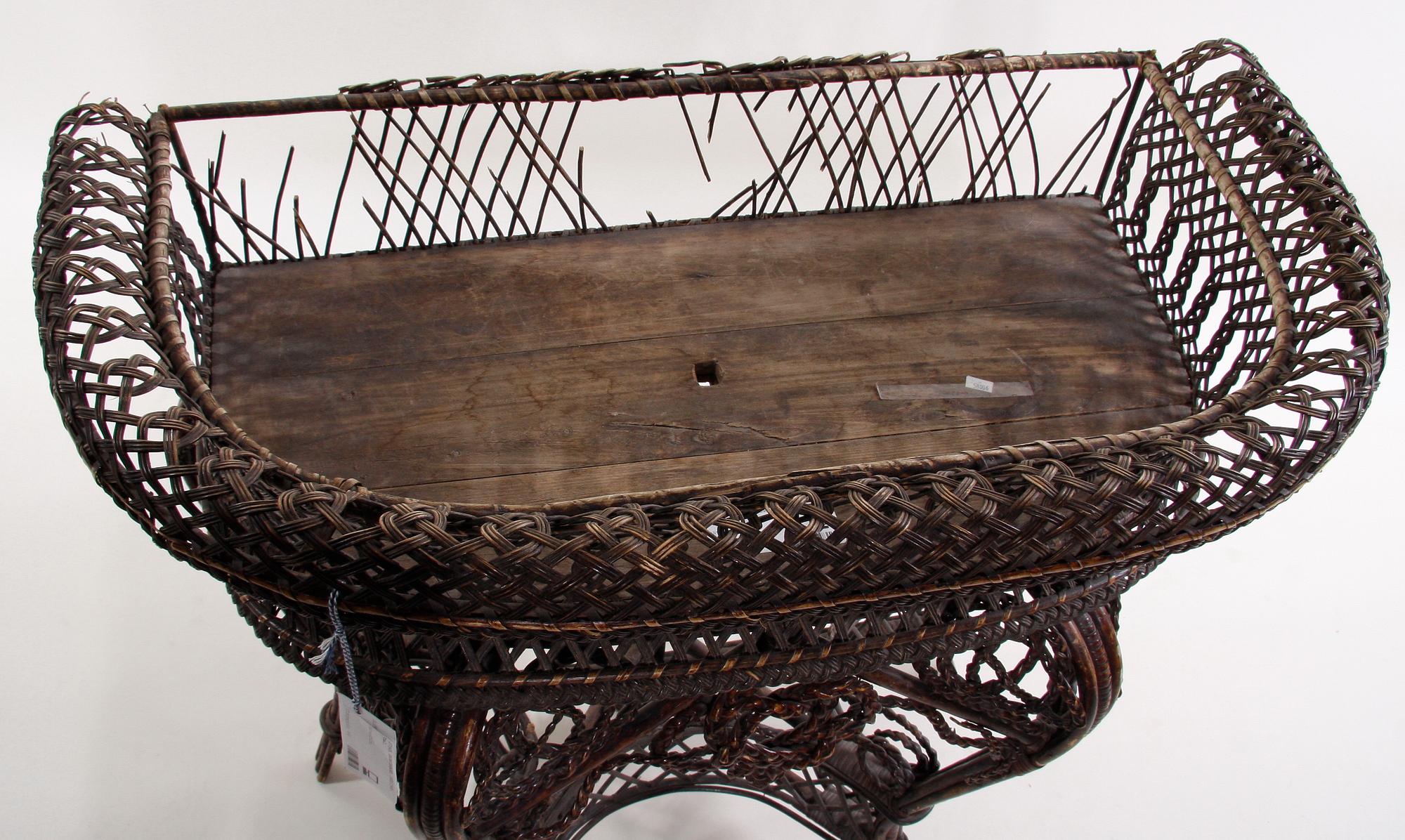 BLOMSTERBORD, 1800/1900-tal.