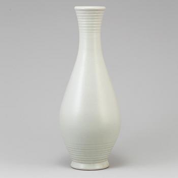 A mid 20th century Ewald Dahlskog faience floor vase from Bo Fajans.