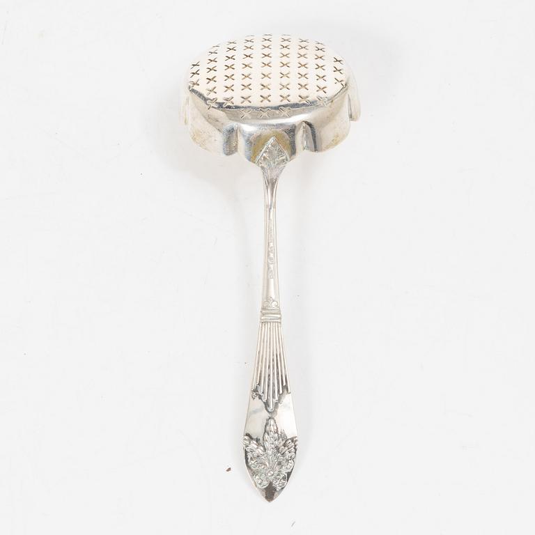 Sugar bowl, sugar spoon and salt cellar, silver, CG Hallberg and GAB, Stockholm, 1899–1917.