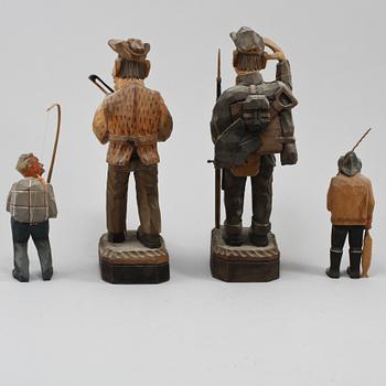 TRÄFIGURER, 4 st, mestadels signerade, 1900-tal.