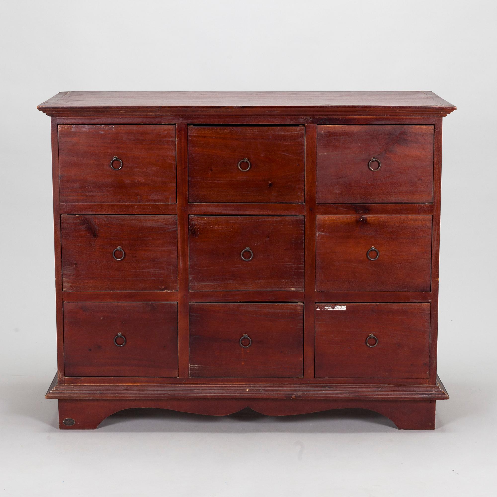 A mahogany chest of drawers, 21st century.