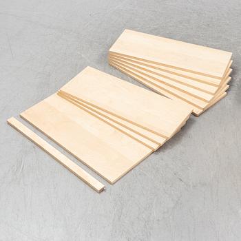 Nils Strinning, Bokhylla/stringhylla, String Design AB, modern tillverkning.