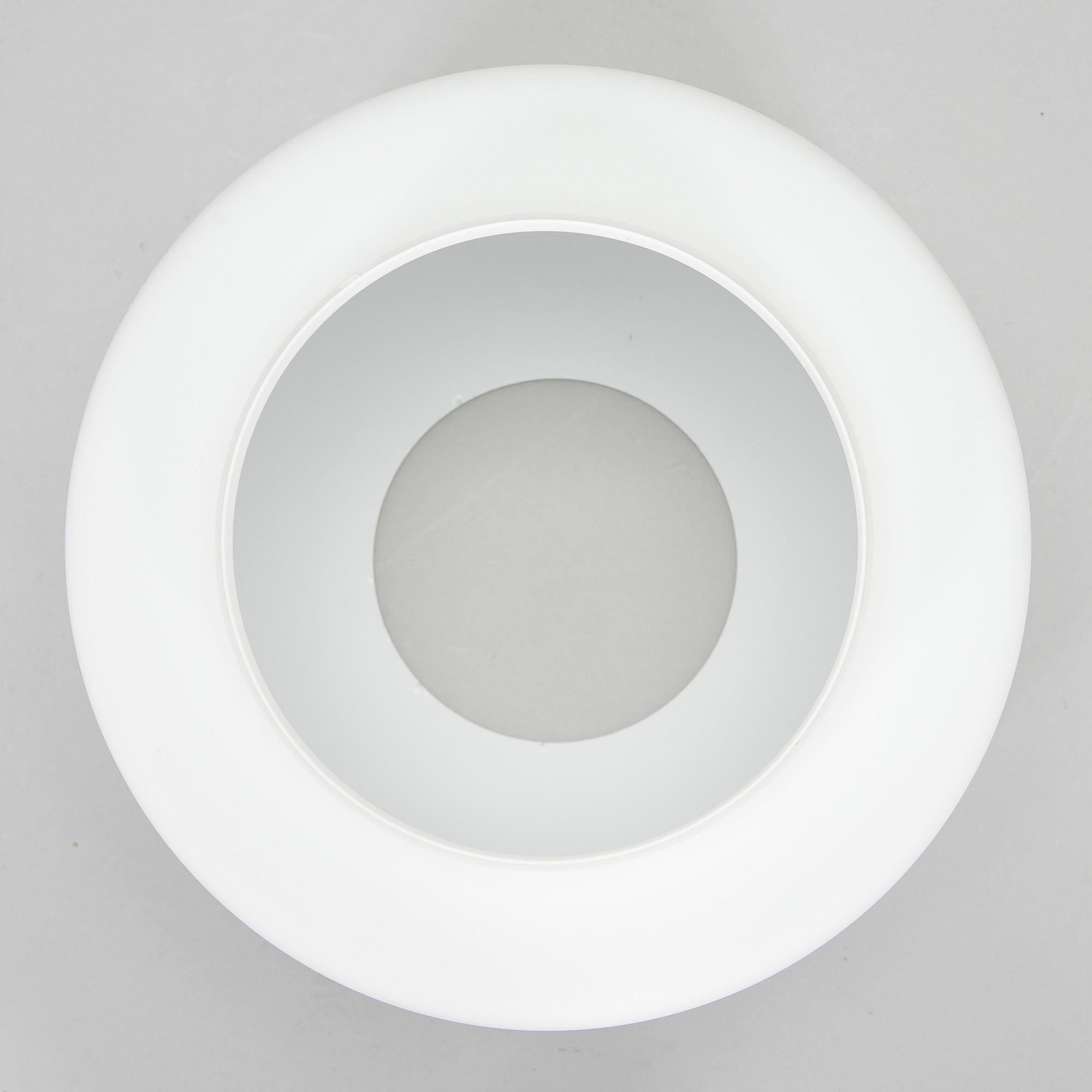 Taklampa, modell AE 88 Itsu, 1900-talets mitt.