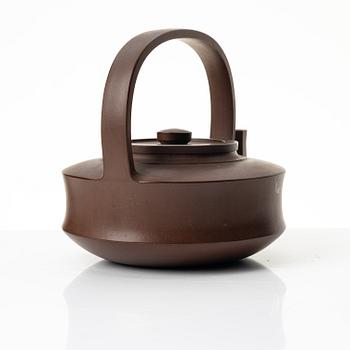 Gu Jingzhou, A Chinese Pianshihu Teapot, Gu Jingzhou.