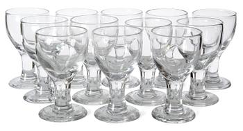 11. A SET OF 12 BEER GLASSES,