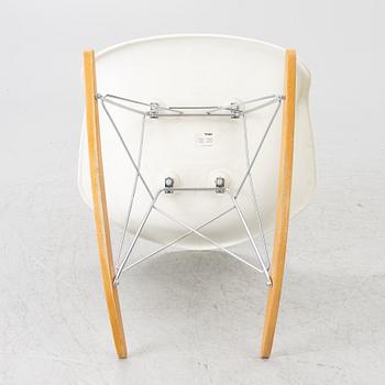 Charles & Ray Eames, Rocking chair, 'Plastic Armchair RAR, Vitra.