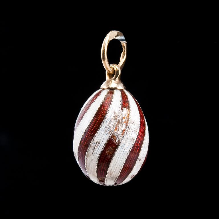 AN ENAMELLED EGG,  W.A. Bolin, Russia.