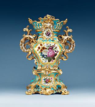 856. A large Russian vase, mid 19th Century.