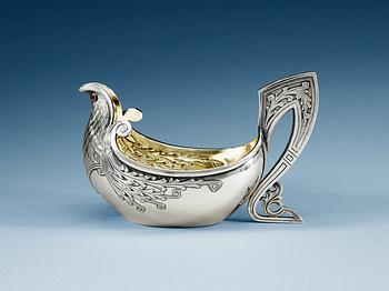 829. A Russian silver kovsch, makers mark of Pjotr Loskutov, Moscow 1896-1908.