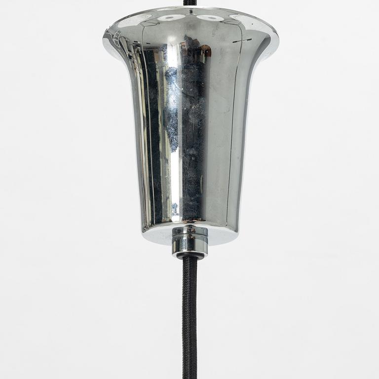 Poul Henningsen, taklampa, "PH 3/2 Akademi", Louis Poulsen, Danmark.