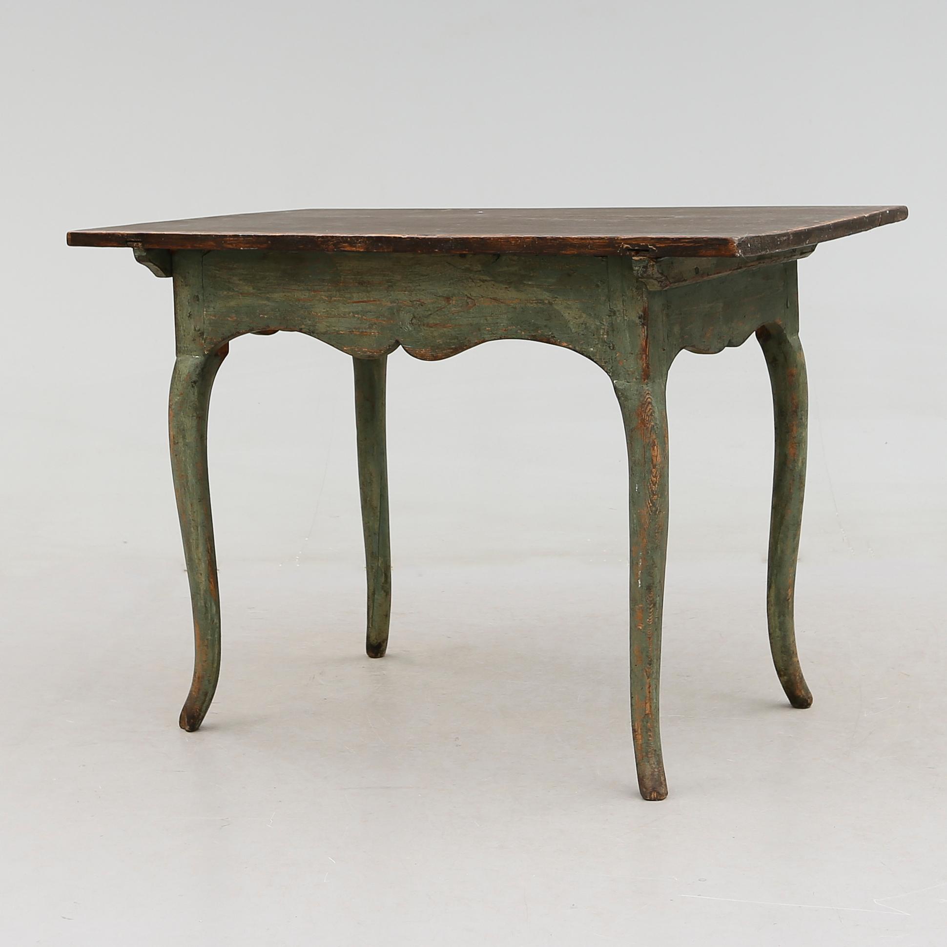 BORD, rokoko, 1700-talets andra hälft.