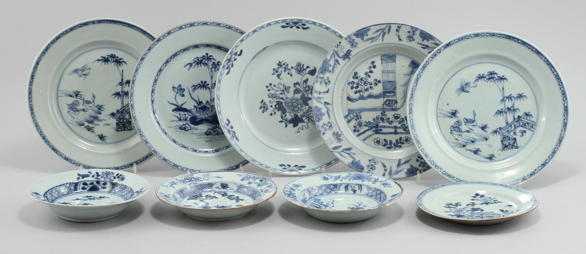 TALLRIKAR, 9 st (5 + 1 + 3 st), porslin, Kina.