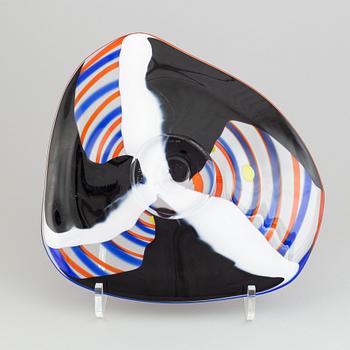 Erik Höglund, a glass dish, Strömbergshyttan, 1994.